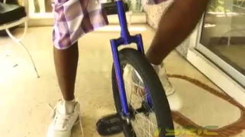 Peter Tosh what type of father was he?