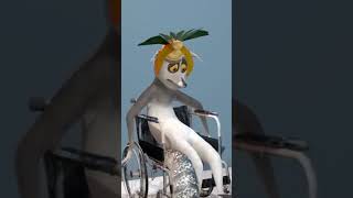 King Julian can't move it move it anymore #shorts