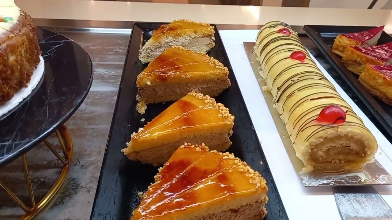 HOTEL SOL DON MARCO.TORREMOLINOS.COSTA DEL SOL.MÁLAGA.SPAIN.ESPAÑA.ESPAGNE. LUNCH.