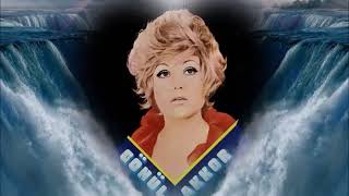 Gönül Akkor - Şerefine Demeden İçiyorum Youtubede İlk