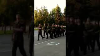 барабанист?