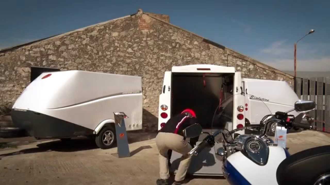 Motos Garage Tv : Cargar la Moto en un Remolque Cerrado 
