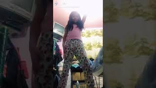 Mi Sobrina Baila A Escondidas De Mi ?