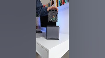 I guess this is called a cloud… ☁️🤔🔥 Meet the UGREEN NAS DH4800 Plus 🤯 #UGREENNAS #UGREEN #tech