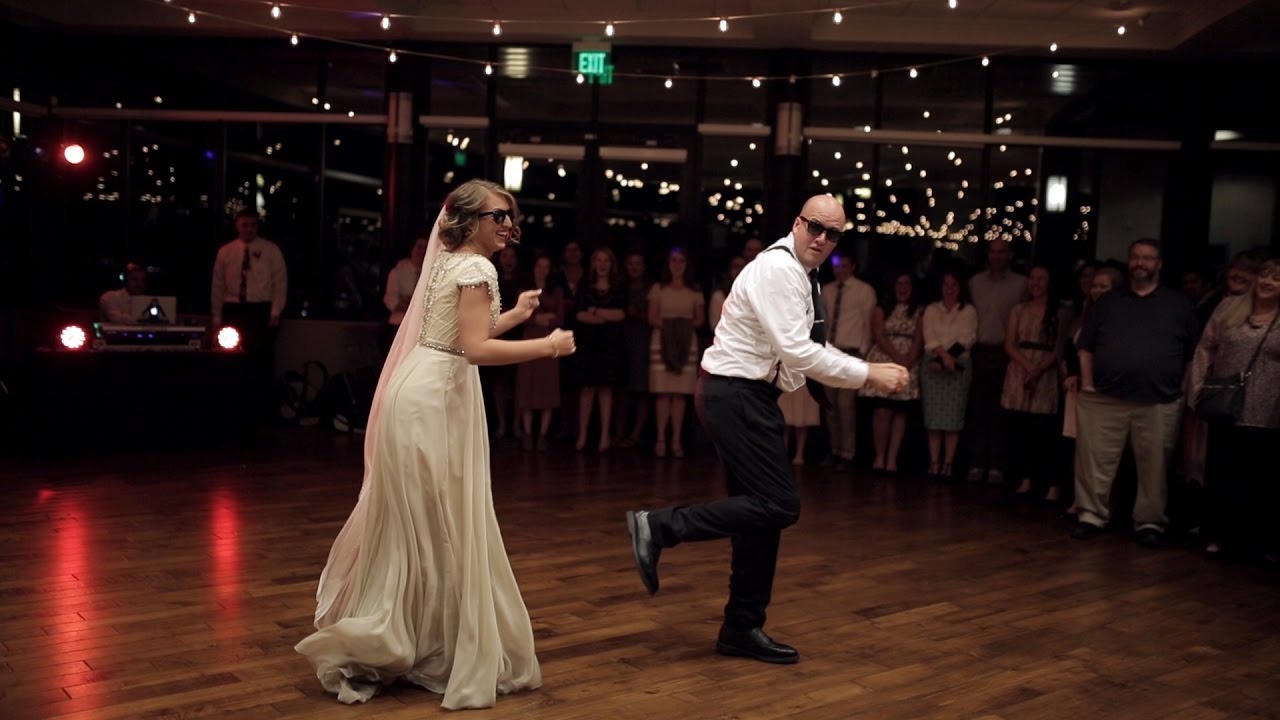 Hochzeitstanz | You are the Reason Calum Scott | Wiener Walzer Pendelwalzer | Tanzstudio First Dance