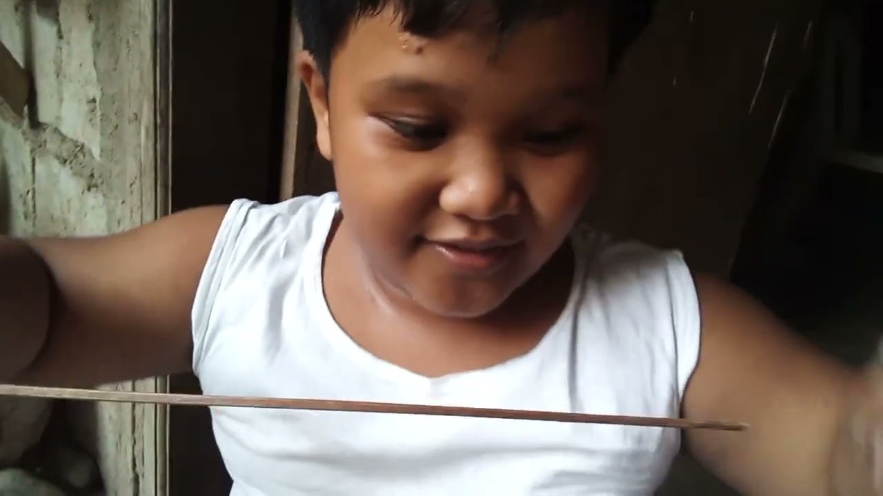 Mga tatlong supot at ang gagambang itlog ni spider kumag