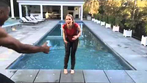 Ice Bucket Challenge for ALS with Carrie Keagan fe...