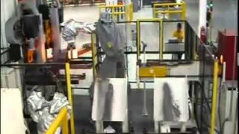 ‪Material Handling Equipment - 5 Zone Induction Billet Heater with Robots