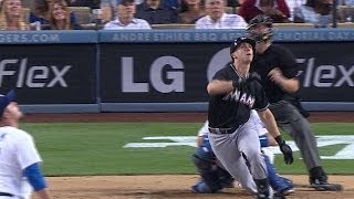 Lucas sends a two-run homer to left field screenshot 5