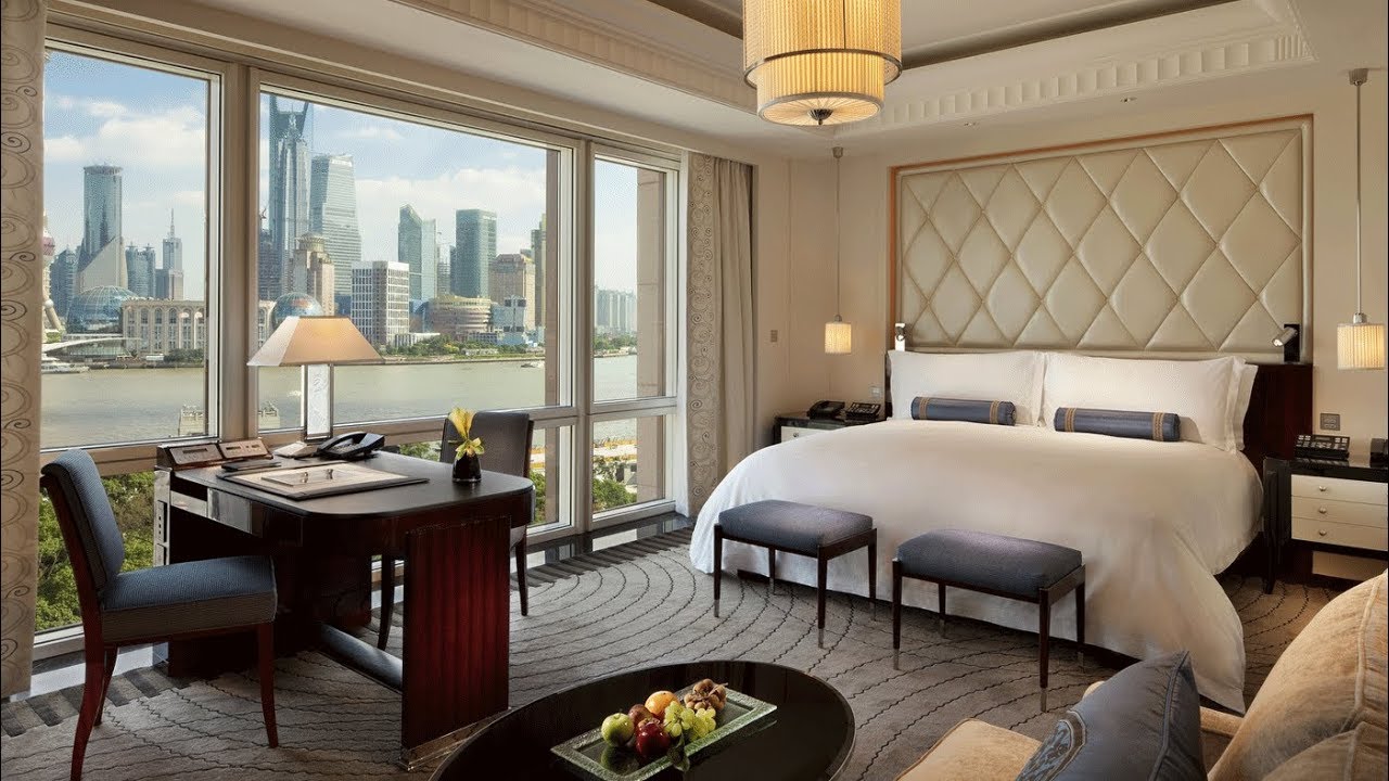 ⁣The Peninsula Shanghai (China): impressions & review