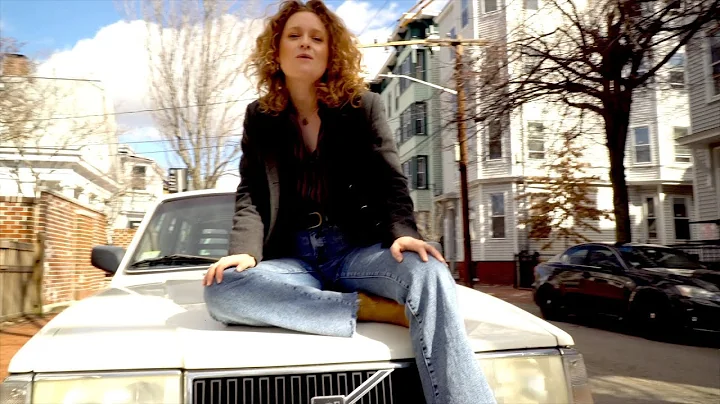 Alice Howe - Getaway Car [Official Video]