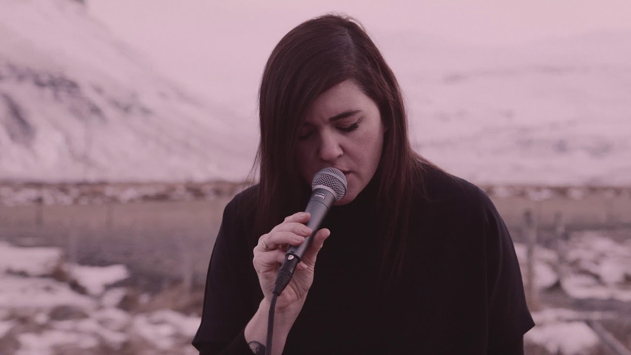Julianna Barwick | At Noon Fell A Darkness - YouTube