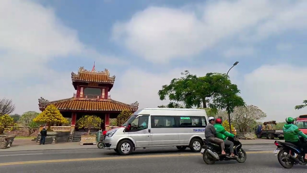 HUẾ MỚI NHẤT SÁNG NAY 6/2 | TẾT PHÚ XUÂN CHỢ HOA XUÂN 