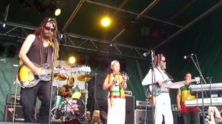 Video-Miniaturansicht von „Zion Grooves Live @ Zeeheldenfestival 2012, Free Willy“