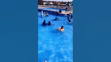 فعلا بدها قعدة عالبحر في الشوب 