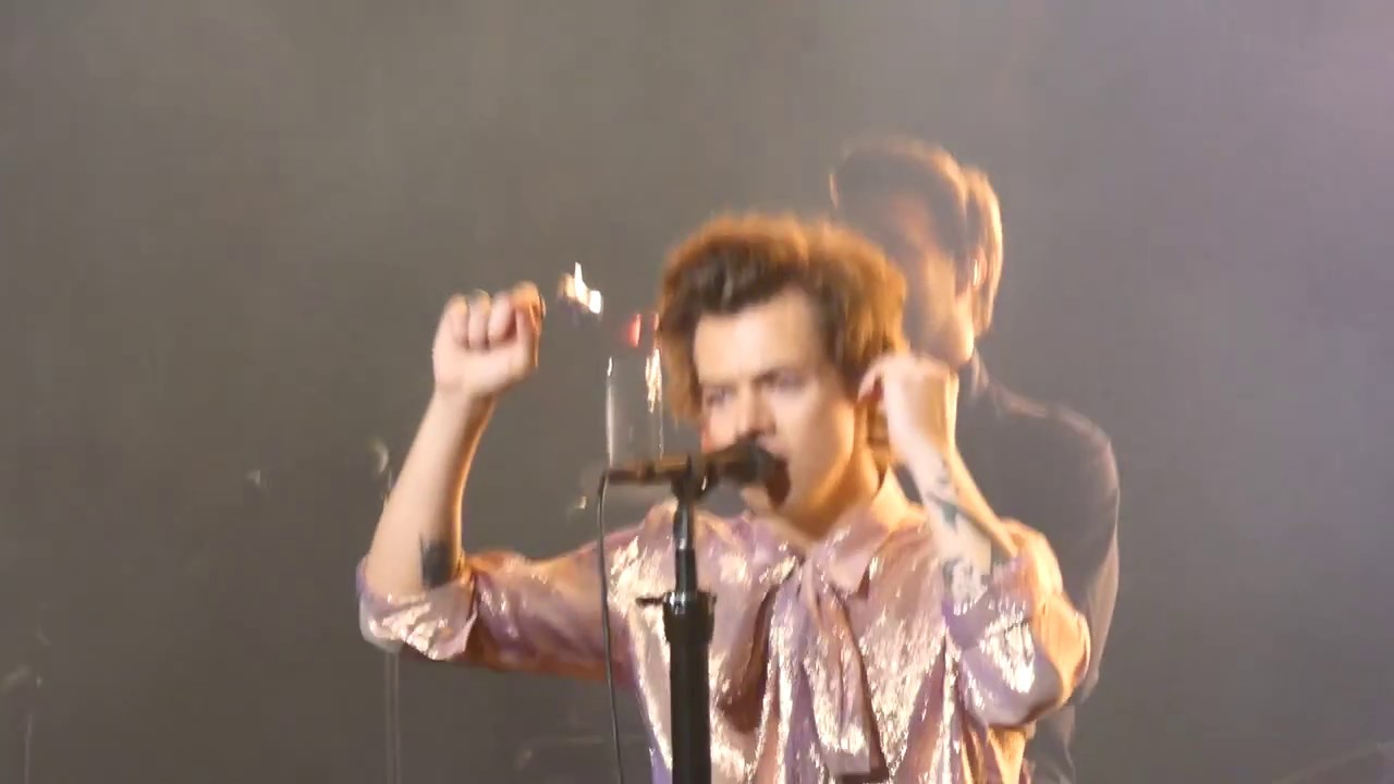 Harry Styles - Thrown Phone, Thank Yous, Yes Daddy  (St Paul)