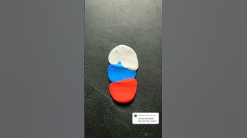 Russian flag colors satisfying claymation