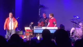 They Might Be Giants - Number Three (Live in Lincoln, NE)