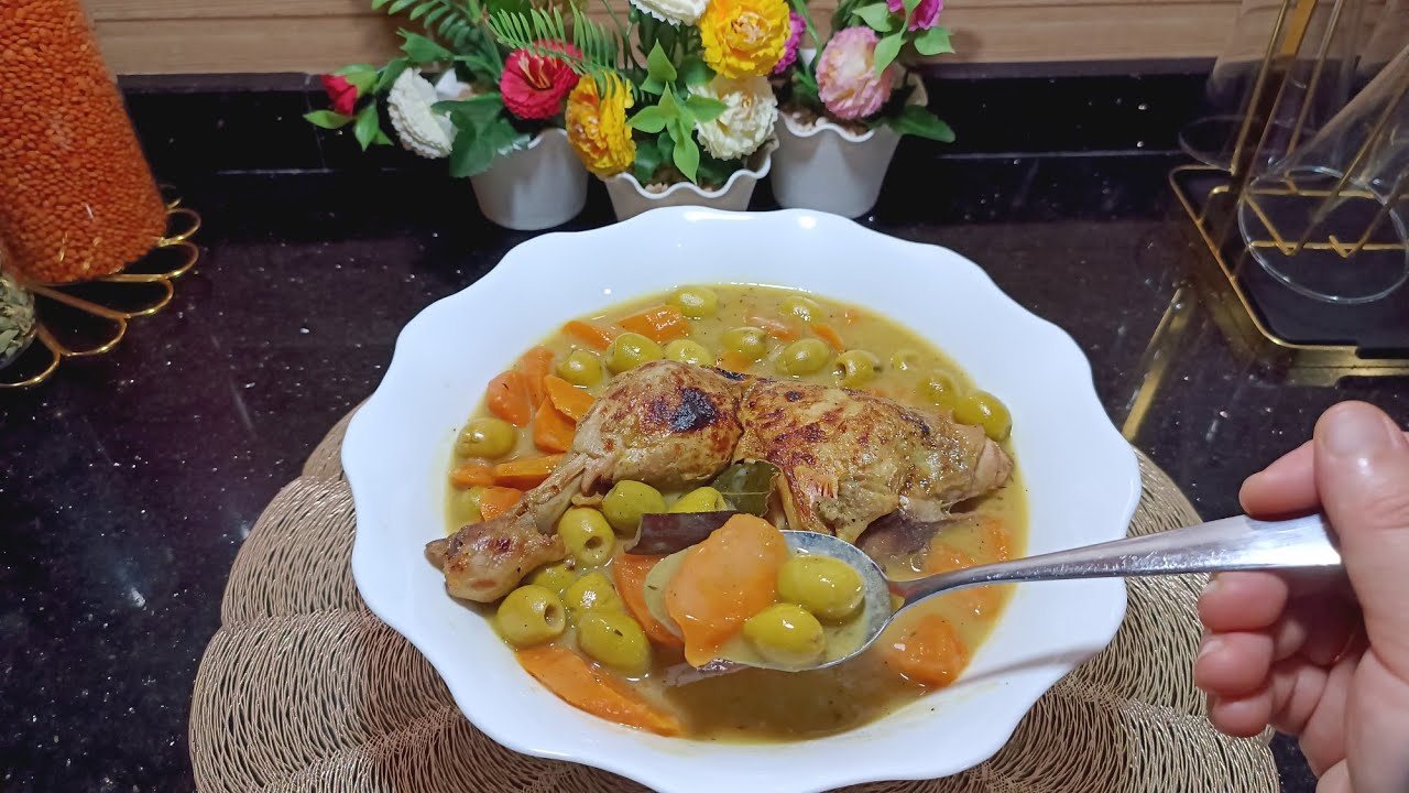 حرت واش طيبي🤔ديري طاجين الزيتون😍 بطريقة سهلةومضمونة👌المرقة عاقدة و البنة واعرة😋Tadjine zitoune