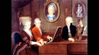 W.A.Mozart - K.176 - 16 Minuetti per orchestra