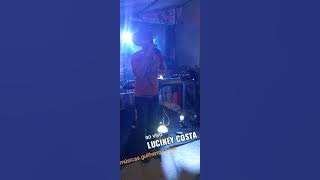 E ELA VEM NE MIM PORQUE QUER DANÇAR... de guilherme silva..na Voz .LUCINEY COSTA...