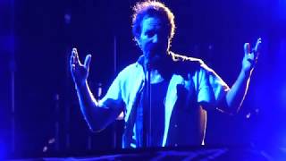 PEARL JAM : "Life Wasted" : FENWAY PARK / BOSTON  (Sept 4, 2018)
