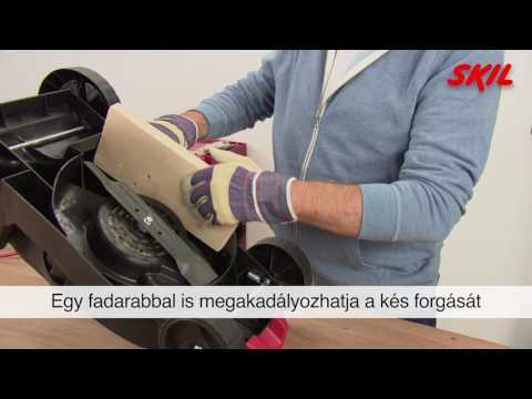 Videó: Hogyan cserélje ki a hátsó fűnyíró gumiabroncsát?