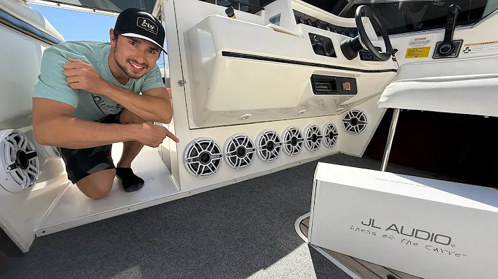 I Put a $15,000 Sound System in a $2,000 Boat! (JL Audio M6 880 Install)
