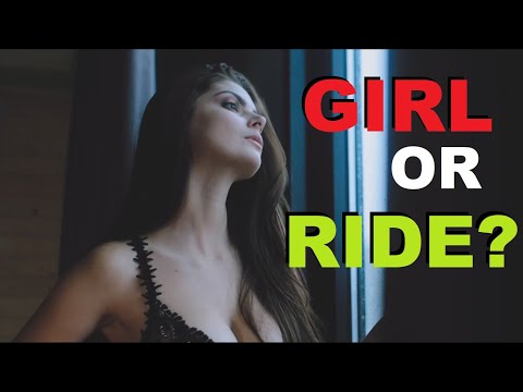 Video: Indijā Meitene Ar 
