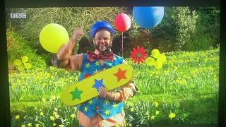 Mr Tumble (Series 3 Episode 3) Mr Tumble broke his bike but Grandad Tumble Fixes his bike 