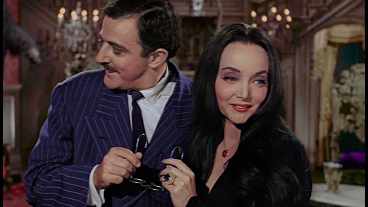 The Addams Family - Kitty's Meal (in COLOR) - POP