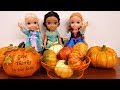 Elsa and Anna toddlers - THANKSGIVING 2018 - pumpkin pie cooking - dinner - turkey - party - guests