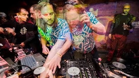 Andy Blake Kiss 100 Late Night Sessions mix 04-12-2002