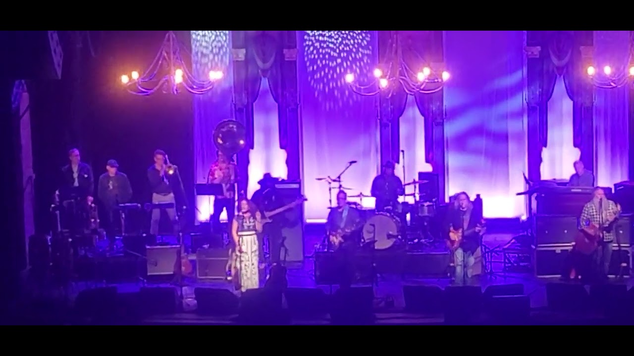 The Last Waltz Tour - Forever Young