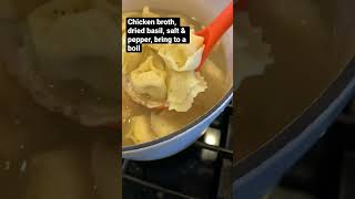 Quick Tortellini Soup -#sparklyone #soup #easyrecipe #easy #comfortfood #tortellini #howtomakesoup