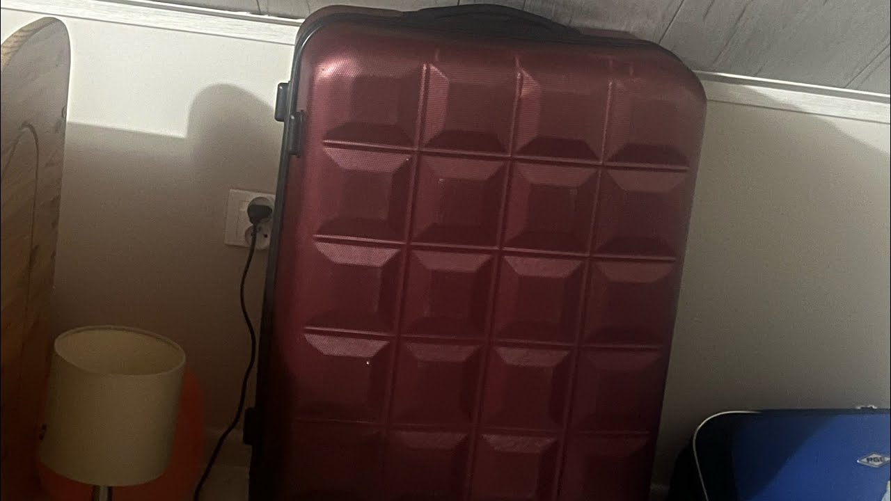 Pakowanie walizki nad morze