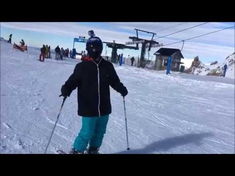 Vídeo: As Melhores Viagens De Esqui Em Família Dentro E Fora Das Pistas -
