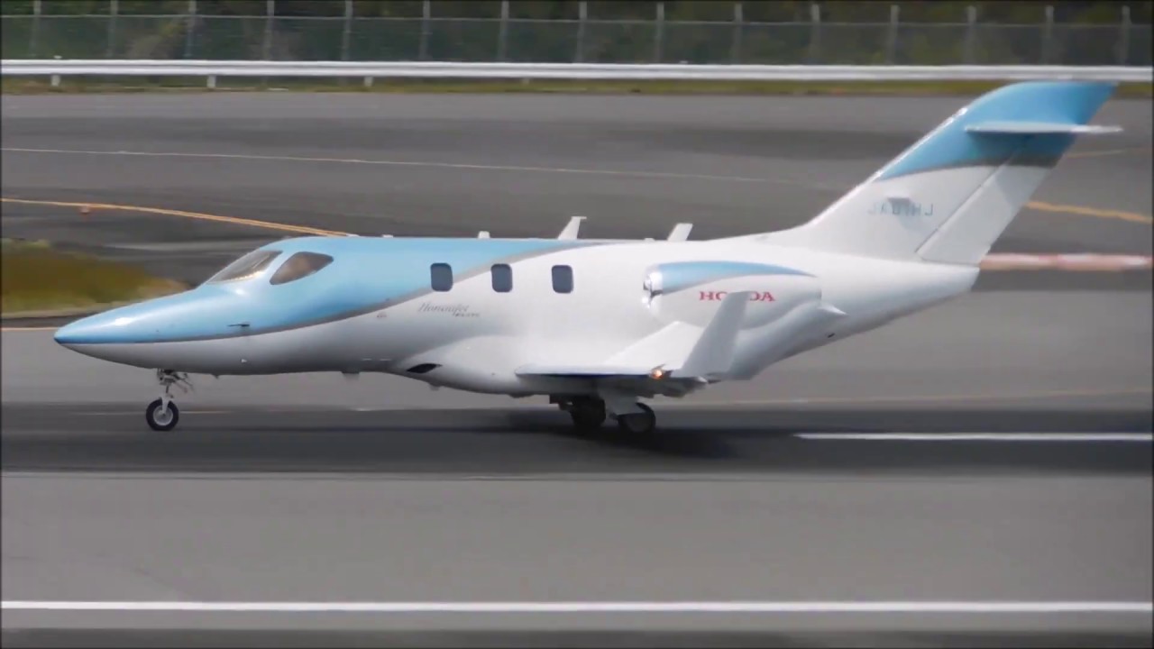 高松空港 ホンダジェット Ja01hj 着離陸 Hondajet Ha 4 Landing Takeoff Runway26 Tak Rjot Youtube