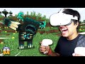 Playing MINECRAFT VR for the FIRST TIME😂