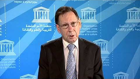 Professor Luc Soete :  2010 UNESCO science report