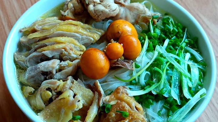 Phở gà có cho quế hồi không