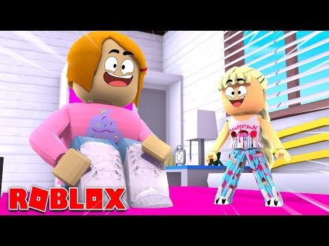 Roblox Roleplay Baby Alive Daisy Babysits Molly - roblox swimming with molly daisy youtube