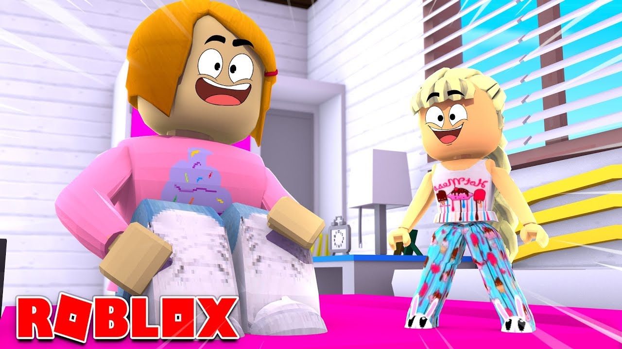Molly Babysits Baby Kira In Roblox Youtube