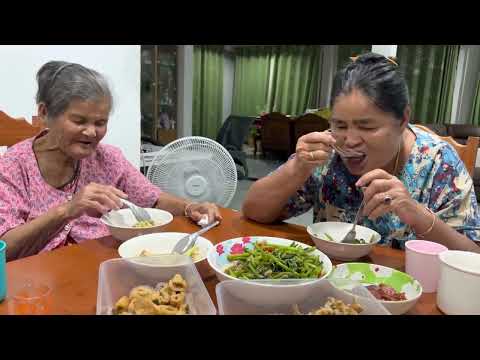 ข้าวแลงข้าวต้มกับผัดผัก ไข้ขึ้นต้องกินอาหารอ่อน