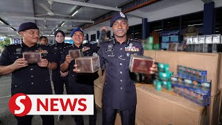 Marine Cops Seize Contraband Smokes Worth Rm1.3Mil In Kota Tinggi Raid