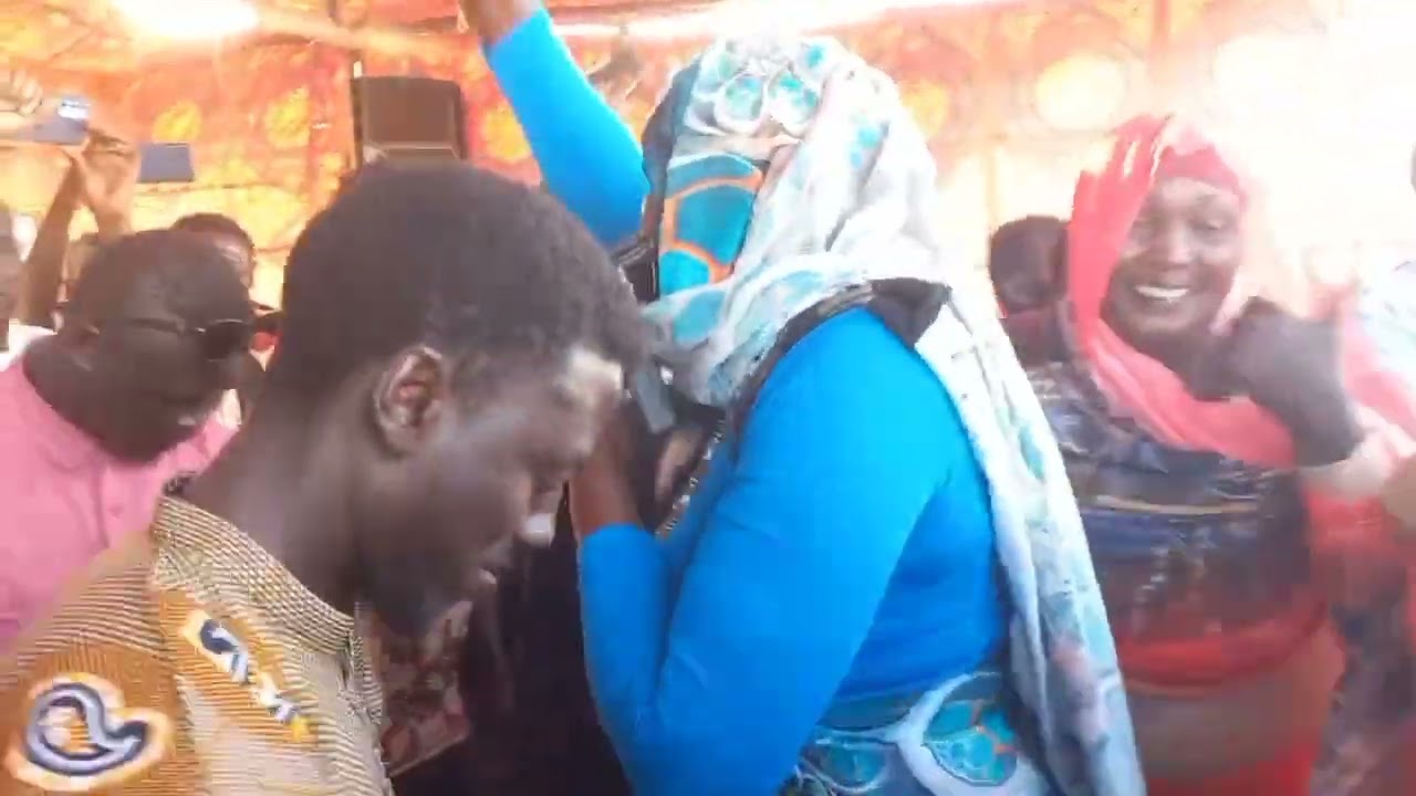 الفنان التراثي عبدالمنعم ود ازوم