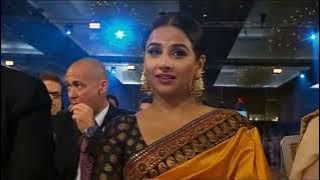 Shah Rukh Khan Dance at Zee Cine Awards 2011
