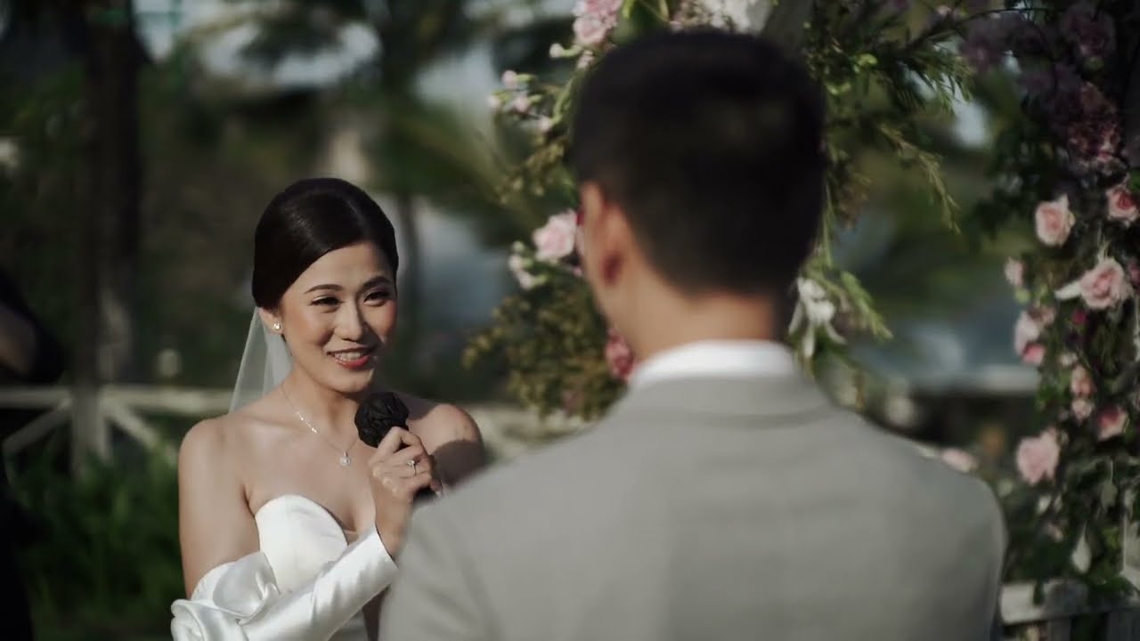 Khayangan Estate, Uluwatu, Bali Wedding | Clarence & Vanessa