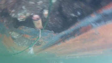 Commercial diving . preparing for a welding job