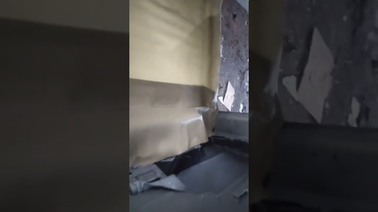 Chevrolet Tavera Full Floor mat fittings